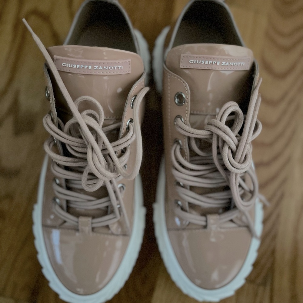 Nude patent leather Giuseppe zanotti sneakers (sz 41)